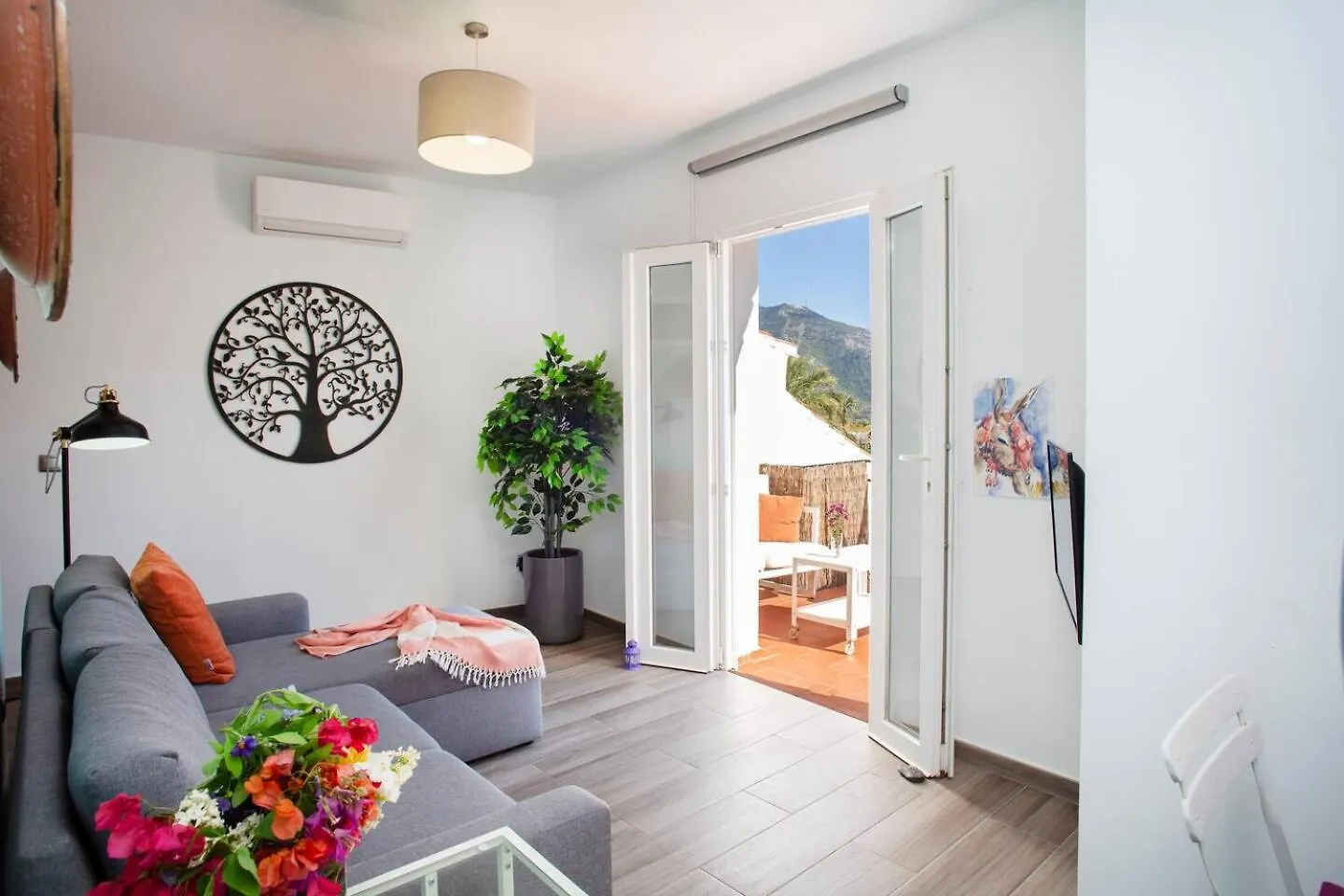 Sunny Terrace & Mountain Views Apartment Mijas Spain
