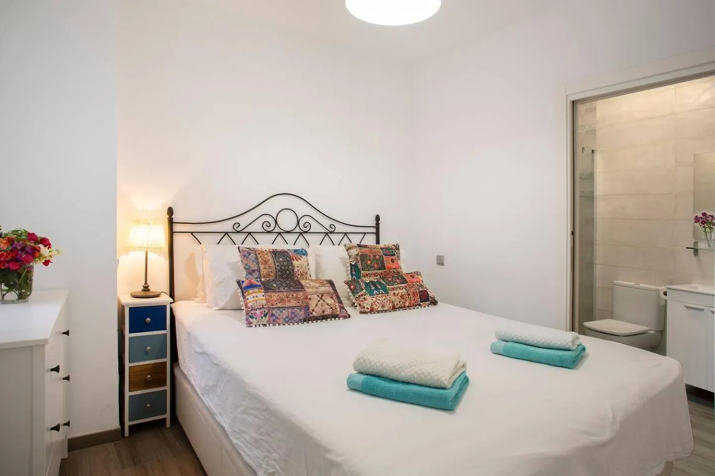 Sunny Terrace & Mountain Views Apartment Mijas